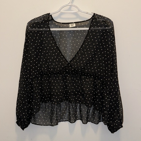 ARITZIA NWT JINX Blouse - Picture 3 of 4